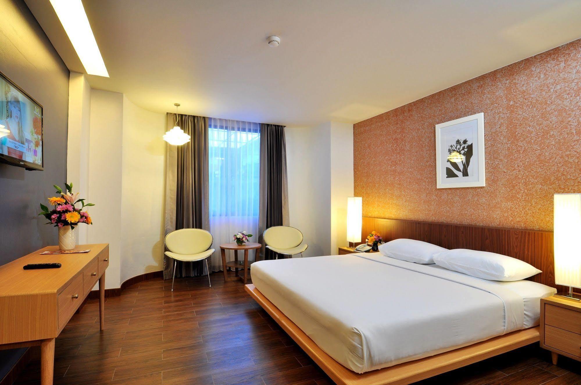 Flipper Lodge Hotel - Sha Extra Plus Pattaya Luaran gambar